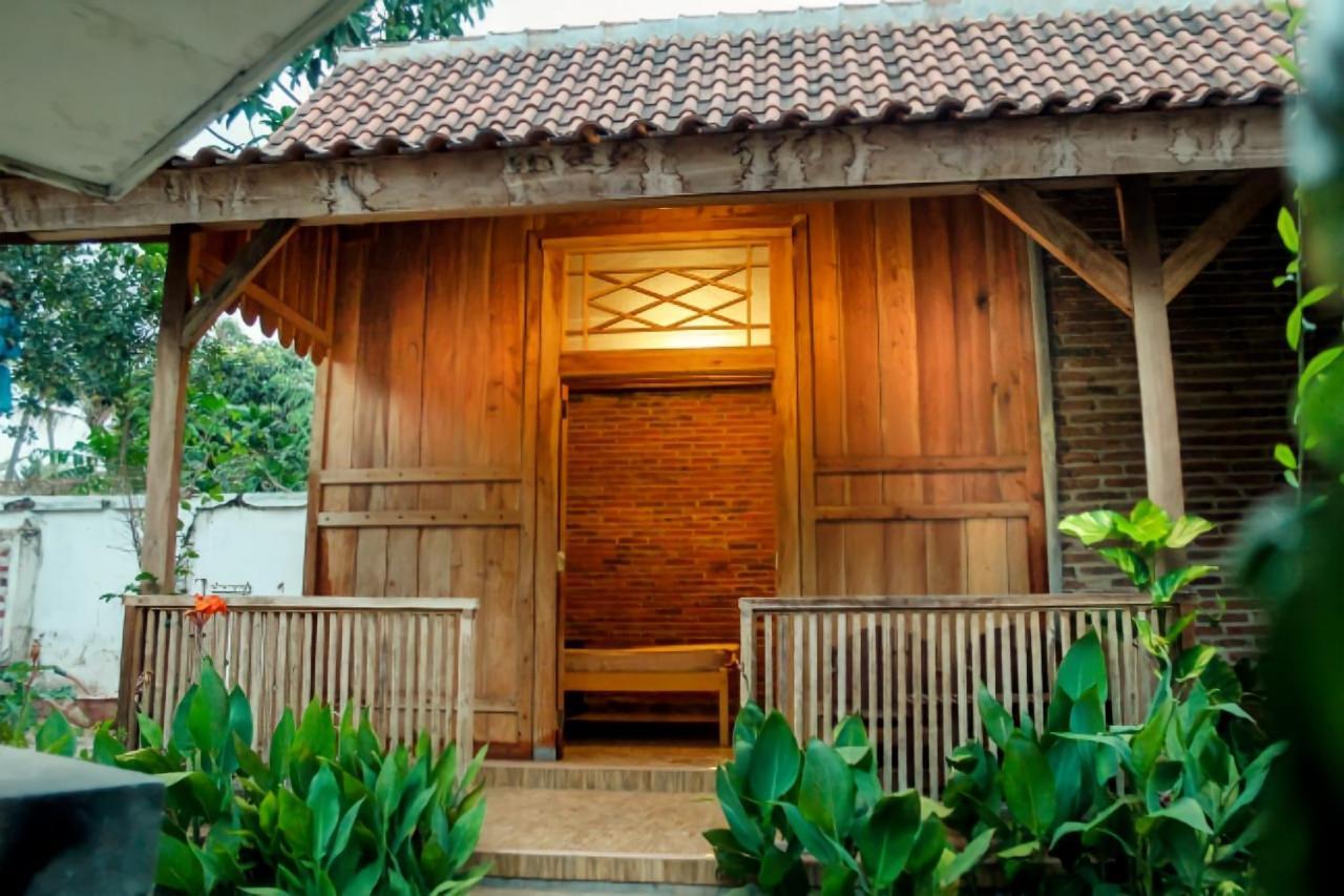 Pinarak Homestay Бануванги Екстериор снимка