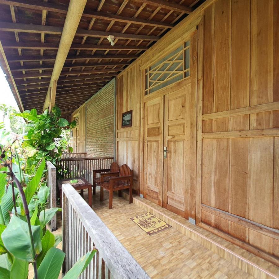 Pinarak Homestay Бануванги Екстериор снимка