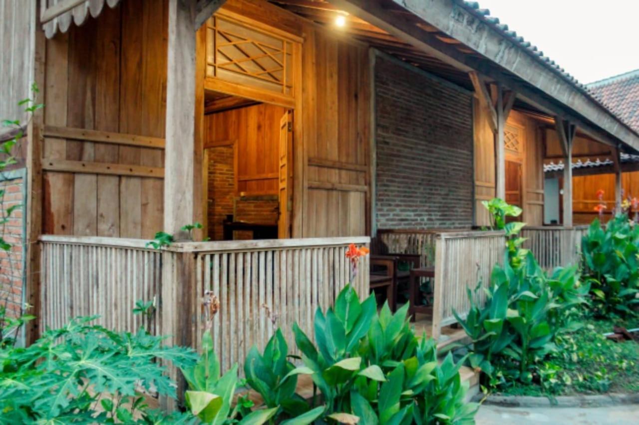Pinarak Homestay Бануванги Екстериор снимка